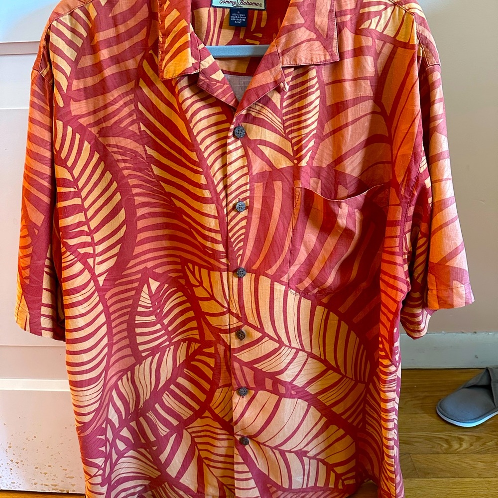 Tommy Bahama silk button down w wood buttons, in hot orange, rust, yellow